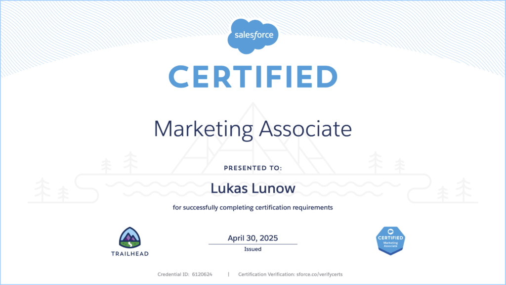 Congratulations, you are now a Salesforce Certified Marketing Associate!